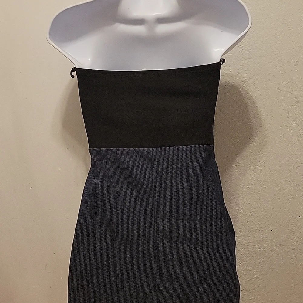 STRAPLESS MINI DRESS! - Picture 5 of 8